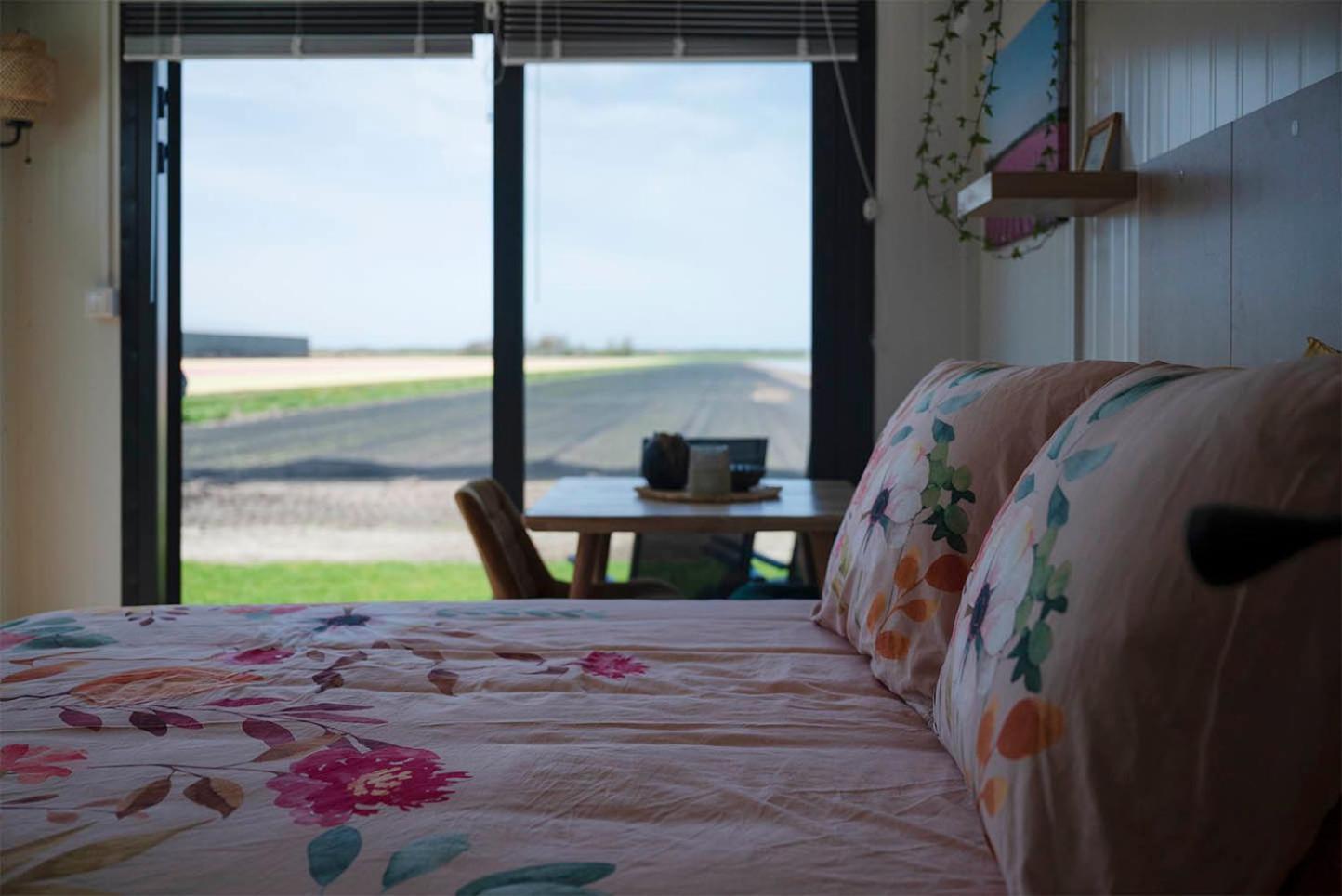 Bloem & Bed Bed & Breakfast 't Zand Екстериор снимка